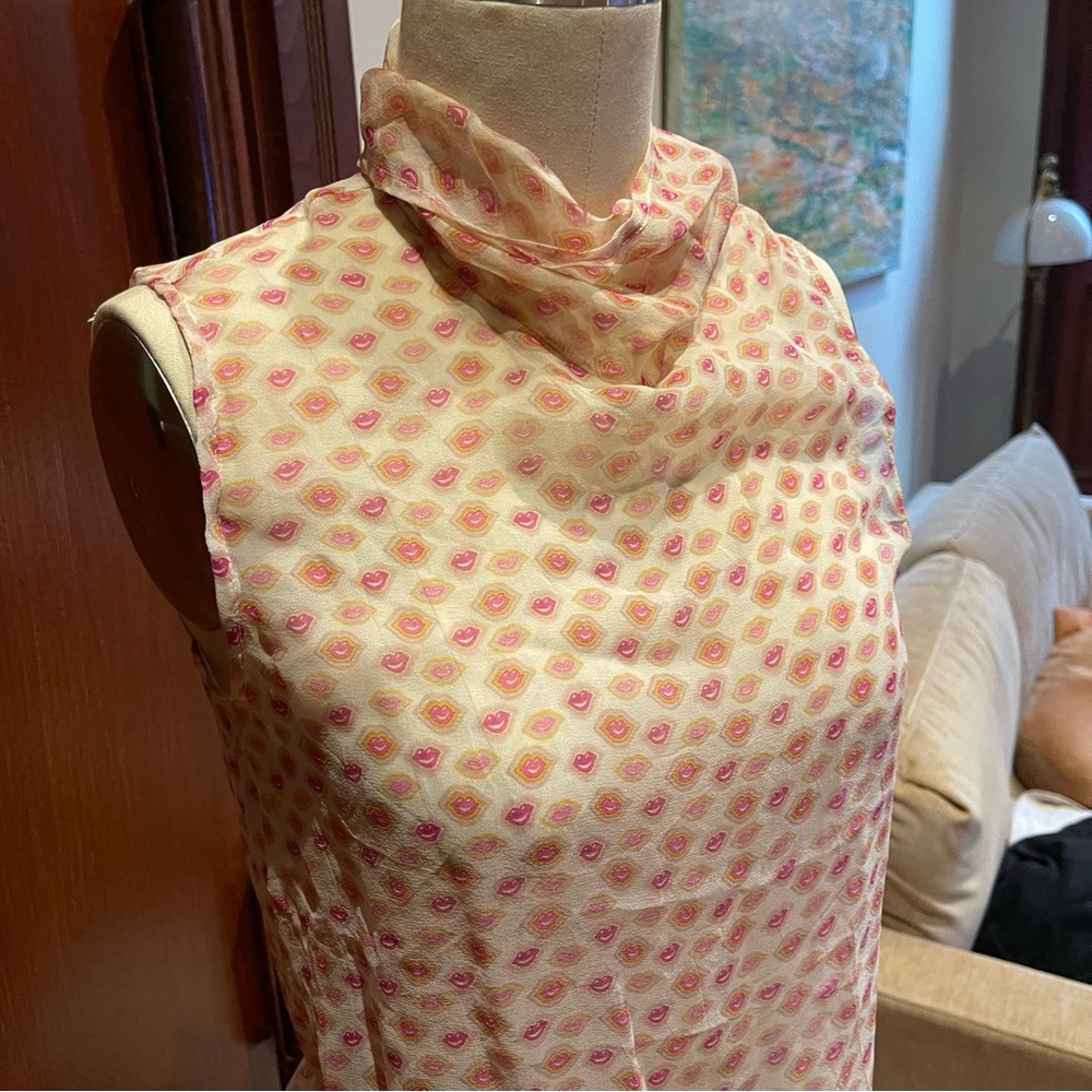 Maryam Nassir Zadeh 100% silk lips sleeveless blouse Top size 4
